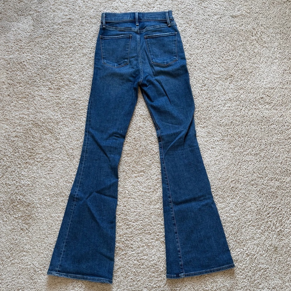 Abercrombie & Fitch Dark Blue Flare Jeans - Size 25/0R - Picture 6 of 6